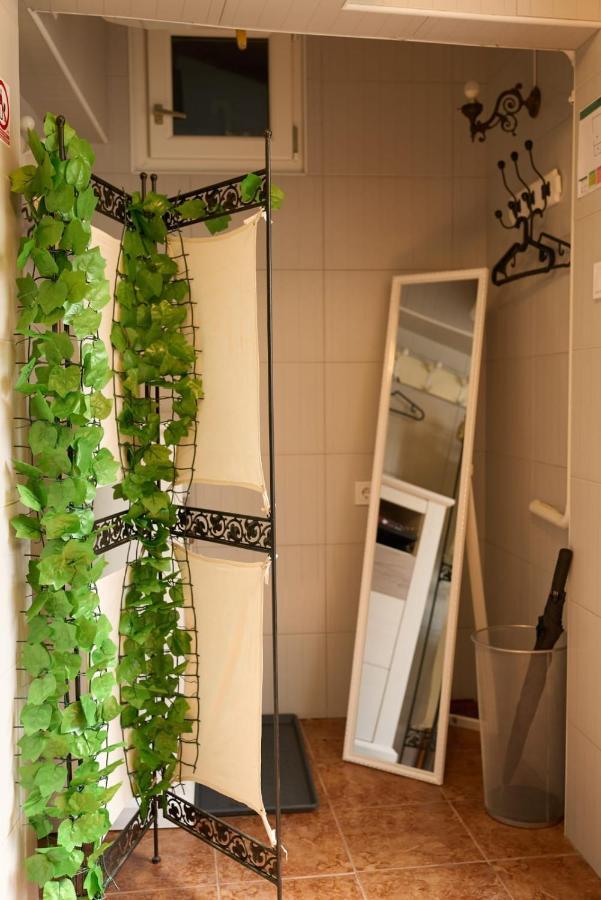 Downtown Secret Apartment Zagreb Exterior foto
